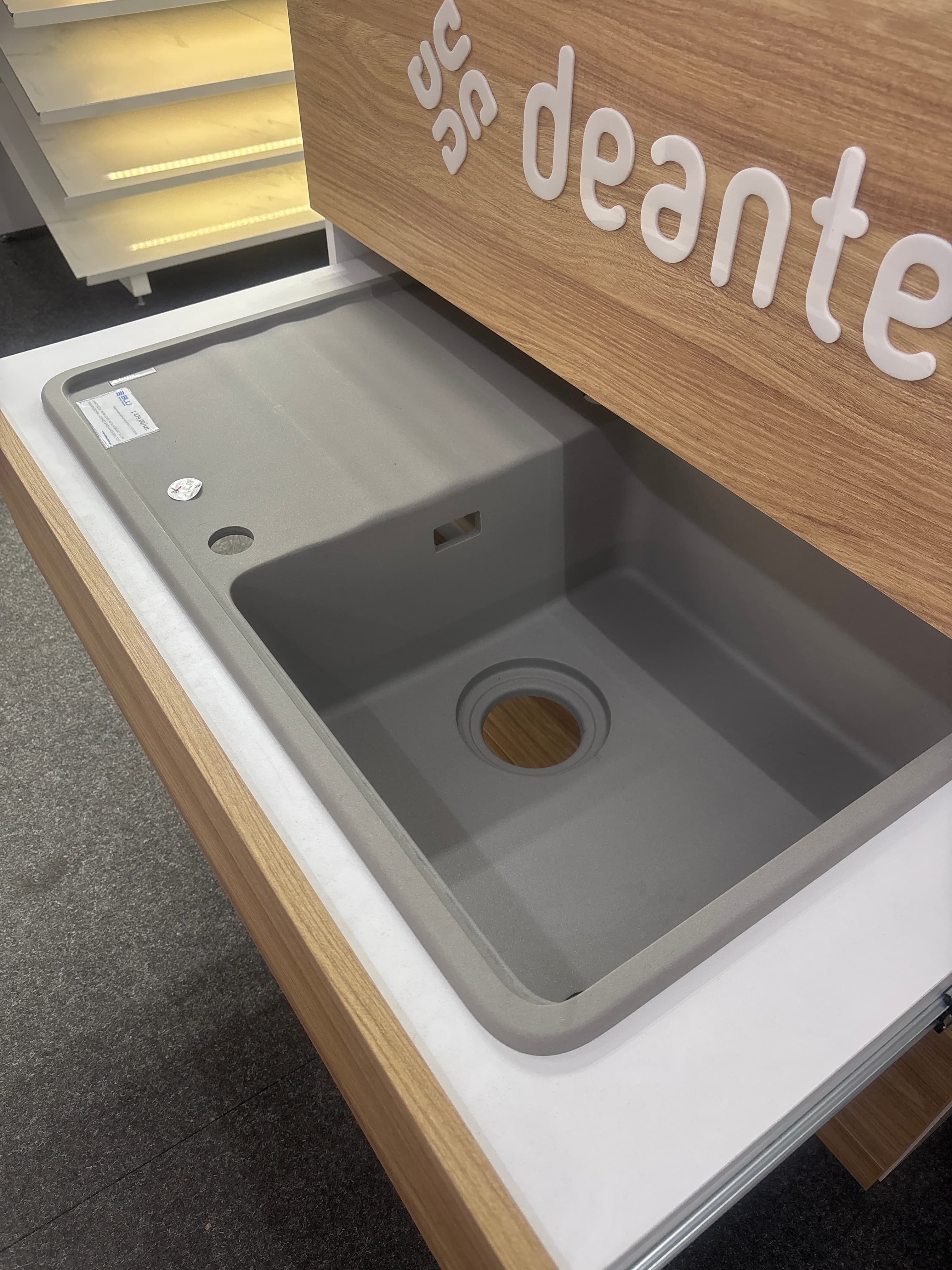 DEANTE ZLEW. MOMI SZARY METALIK GRANIT 1K Z/O 780x500x230 MM + OSPRZĘT SPACE-SAVER ZKM_S113  **ekspo - Powystawowy Skierniewice