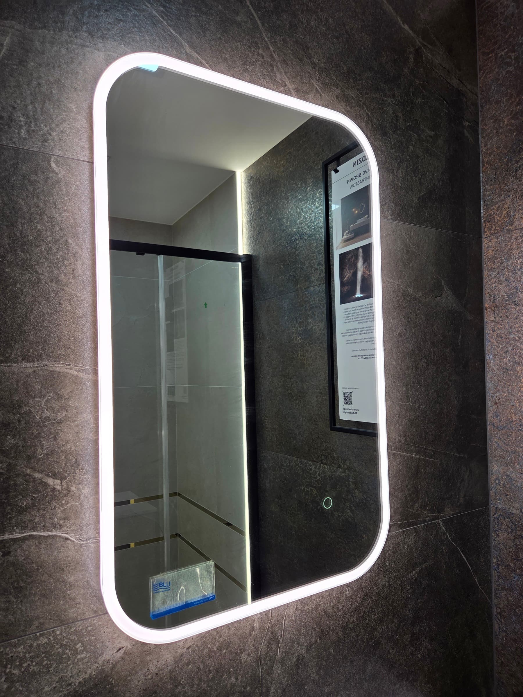 EXCELLENT Lumiro lustro LED 80x50 cm z matą grzewczą DOEX.LU080.050.AC - Powystawowy Krosno