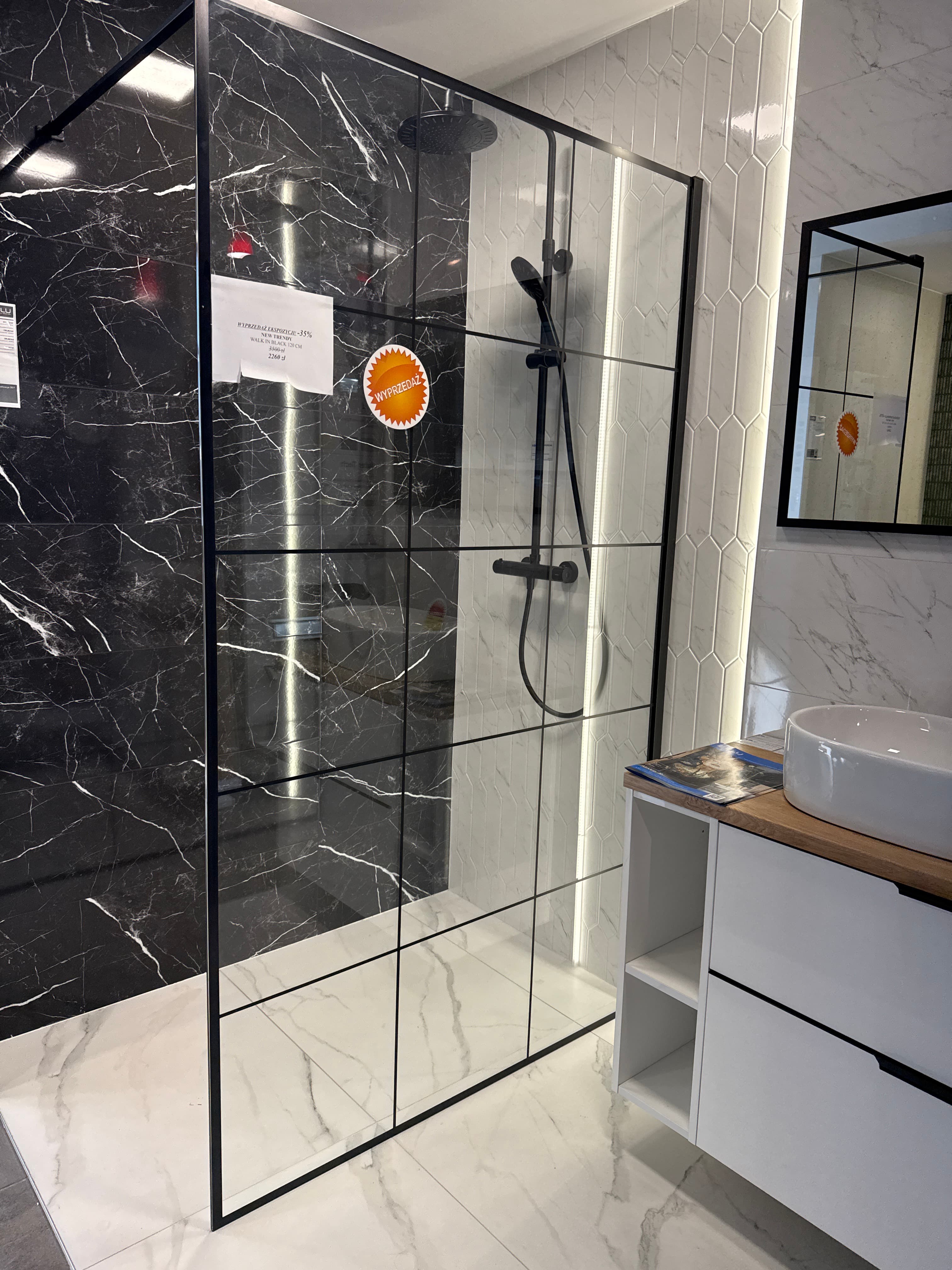NEW TRENDY Ścianka szklana NEW MODUS BLACK walk-in 120x200 szkło czyste Active shield- wzór krata EXK-0105  **ekspo - Powystawowy Toruń