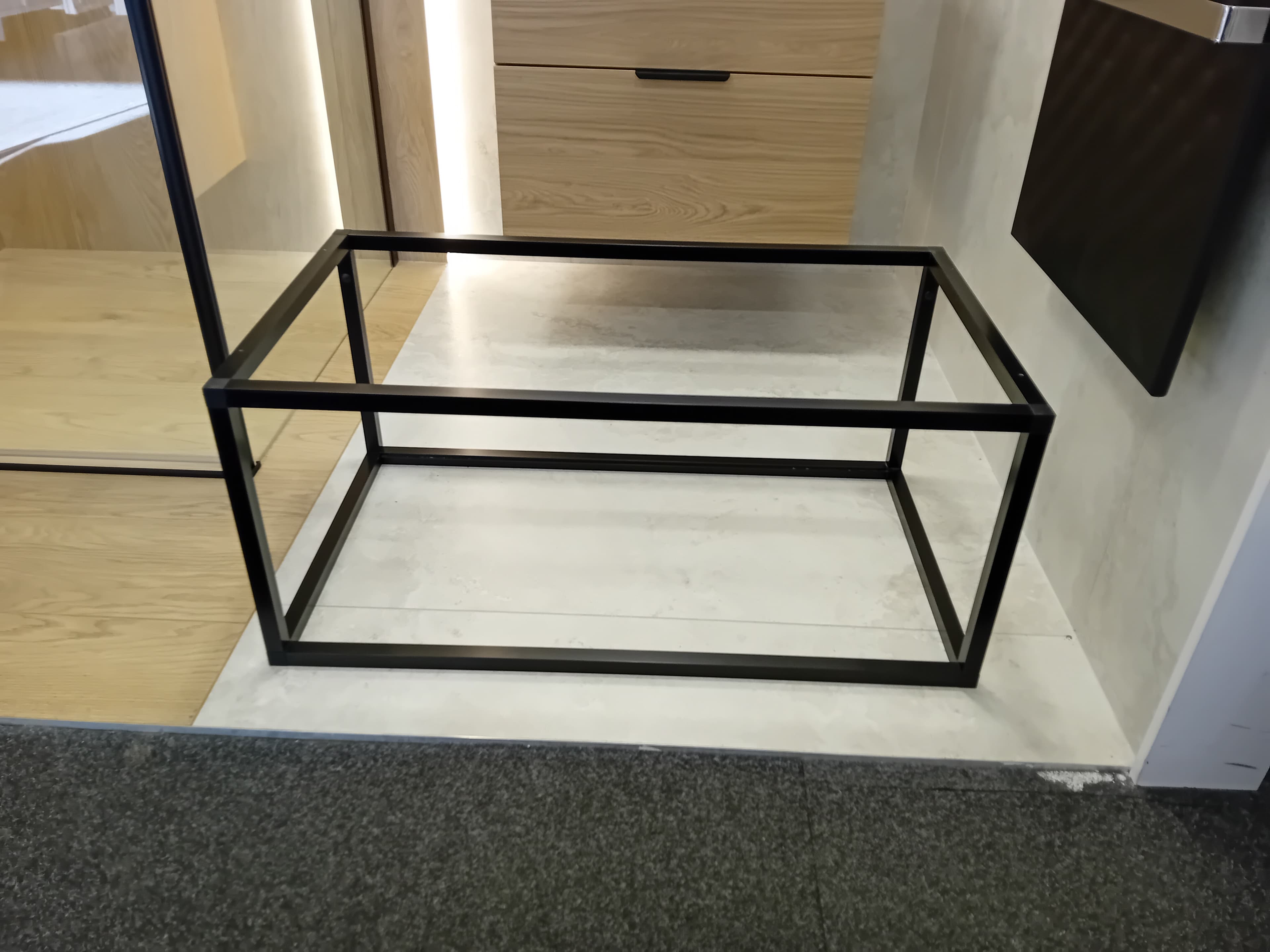 ELITA  RE150800107160   167666  STELAŻ PODSZAFKOWY 80 BLACK MATT Z PÓŁKĄ SZKLANĄ   *10 - Powystawowy Łowicz