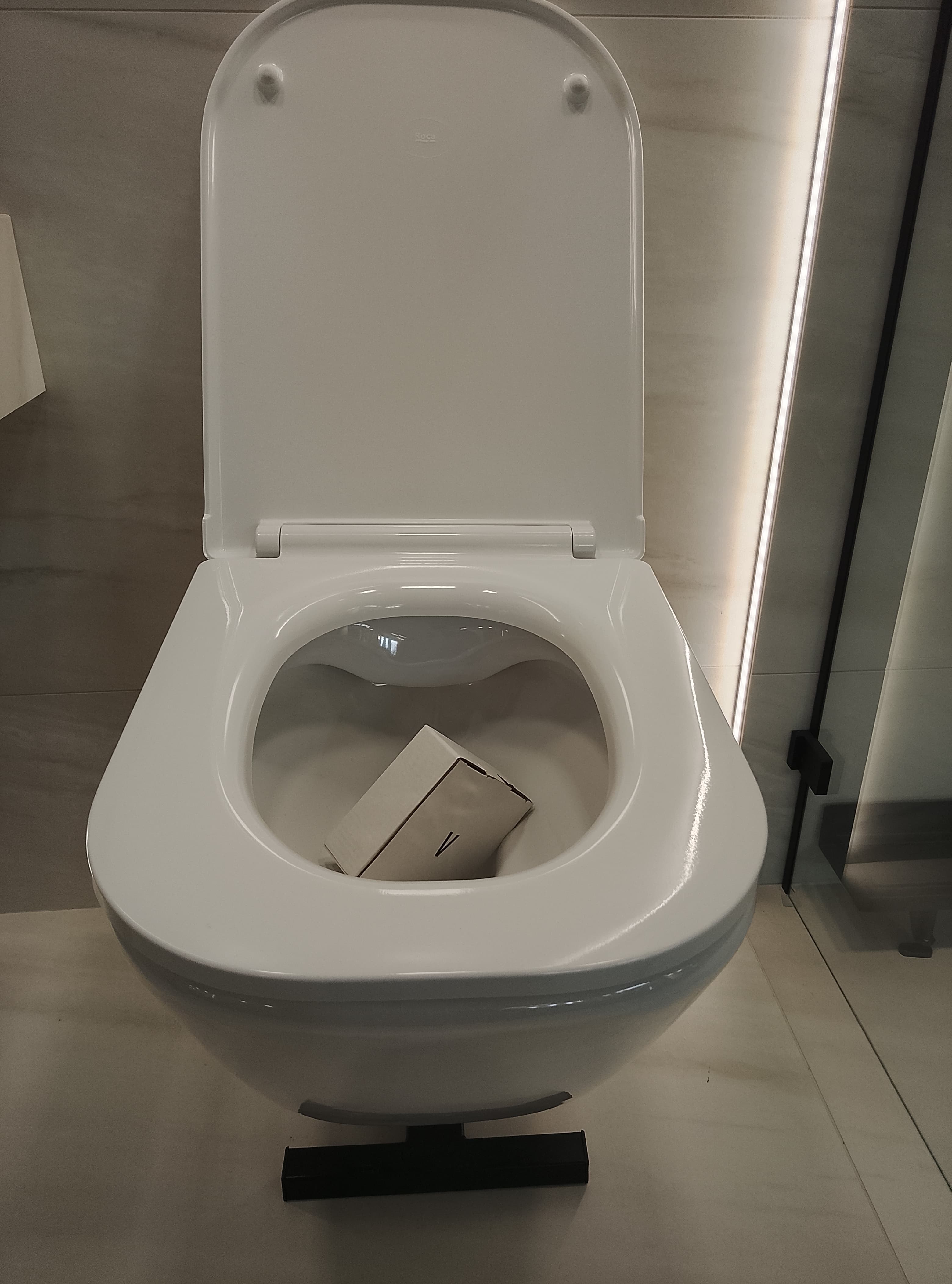 ROCA GAP PACK Miska WC podwieszana Rimless z deską Slim w-opadającą  A34H470000pal  P  *12 - Powystawowy Kalisz