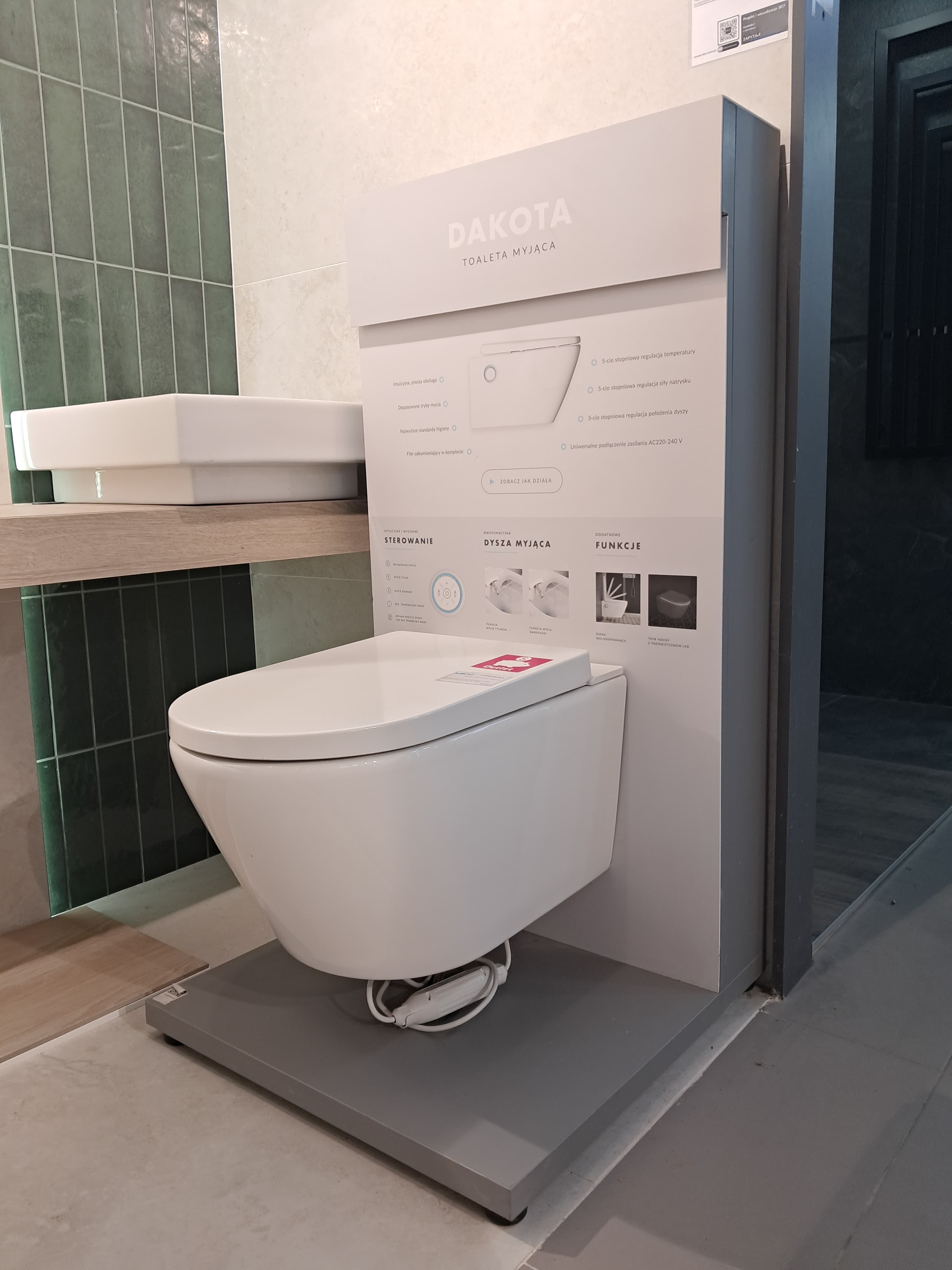 EXCELLENT miska WC Dakota D1 wisząca z funkcją mycia CENL.4020.593.D1.WH *W  **ekspo - Powystawowy Kwidzyn