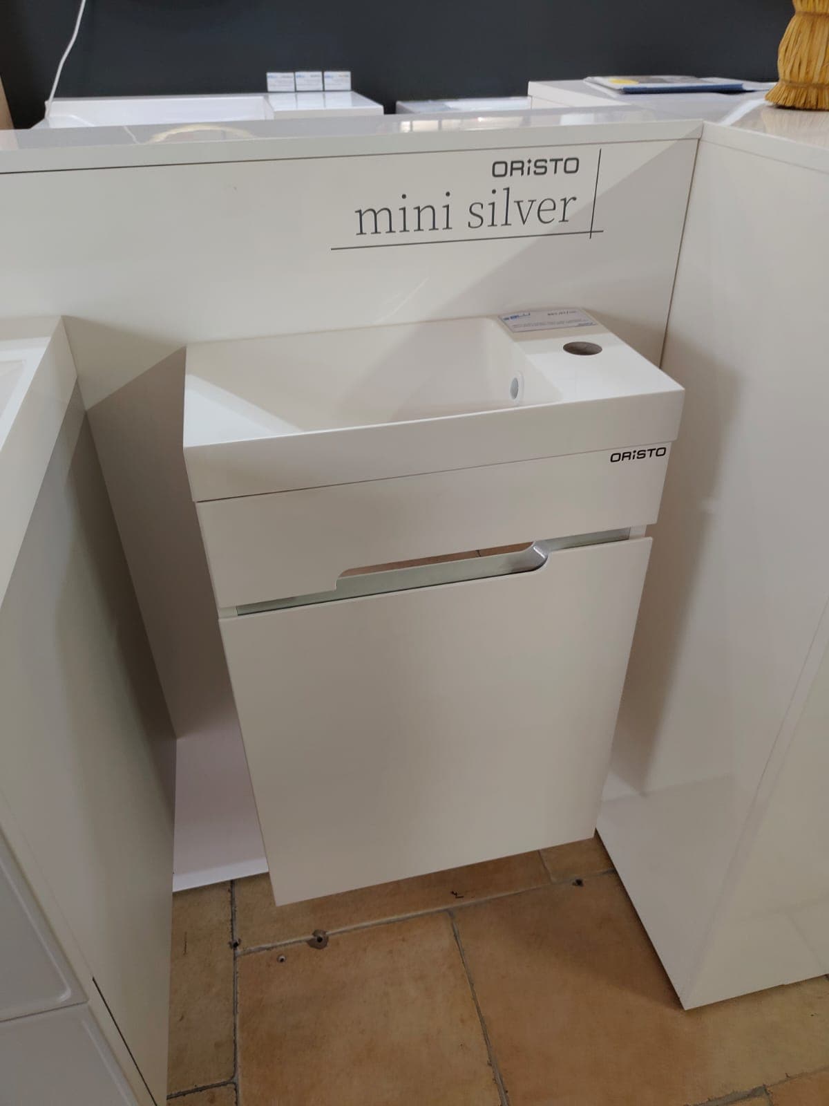 ORISTO SILVER Compact zestaw szafka z umywalką 40cm, jedne drzwi kolor: biały połysk OR33-ZD1D-40-1 - Powystawowy Nowy Sącz