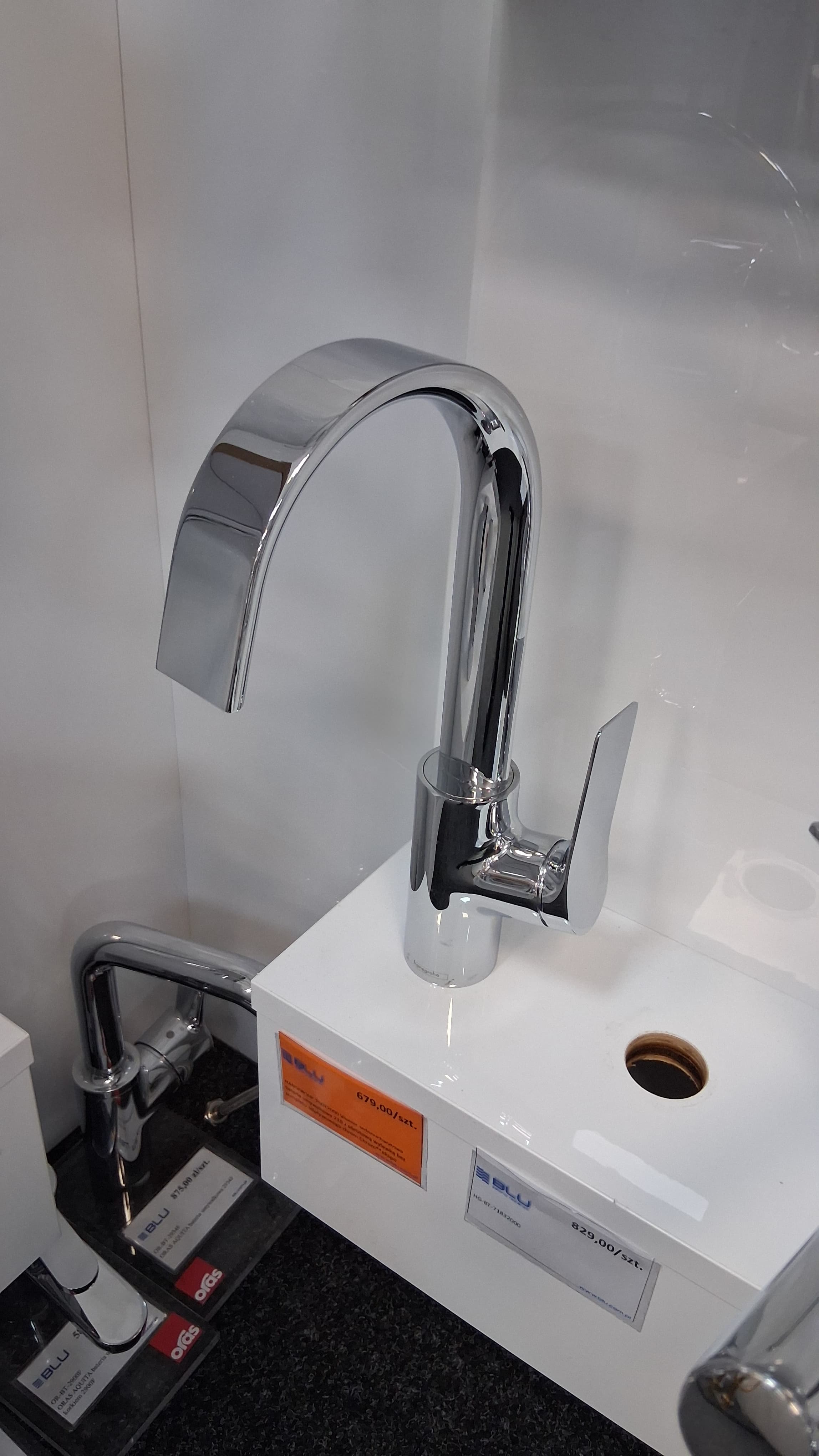 HANSGROHE 75032000 Vivenis Jednouchwytowa bateria umywalkowa 210 z obrotową wylewką bez kompletu odpływowego chrom Chrom  **ekspo - Powystawowy Augustów