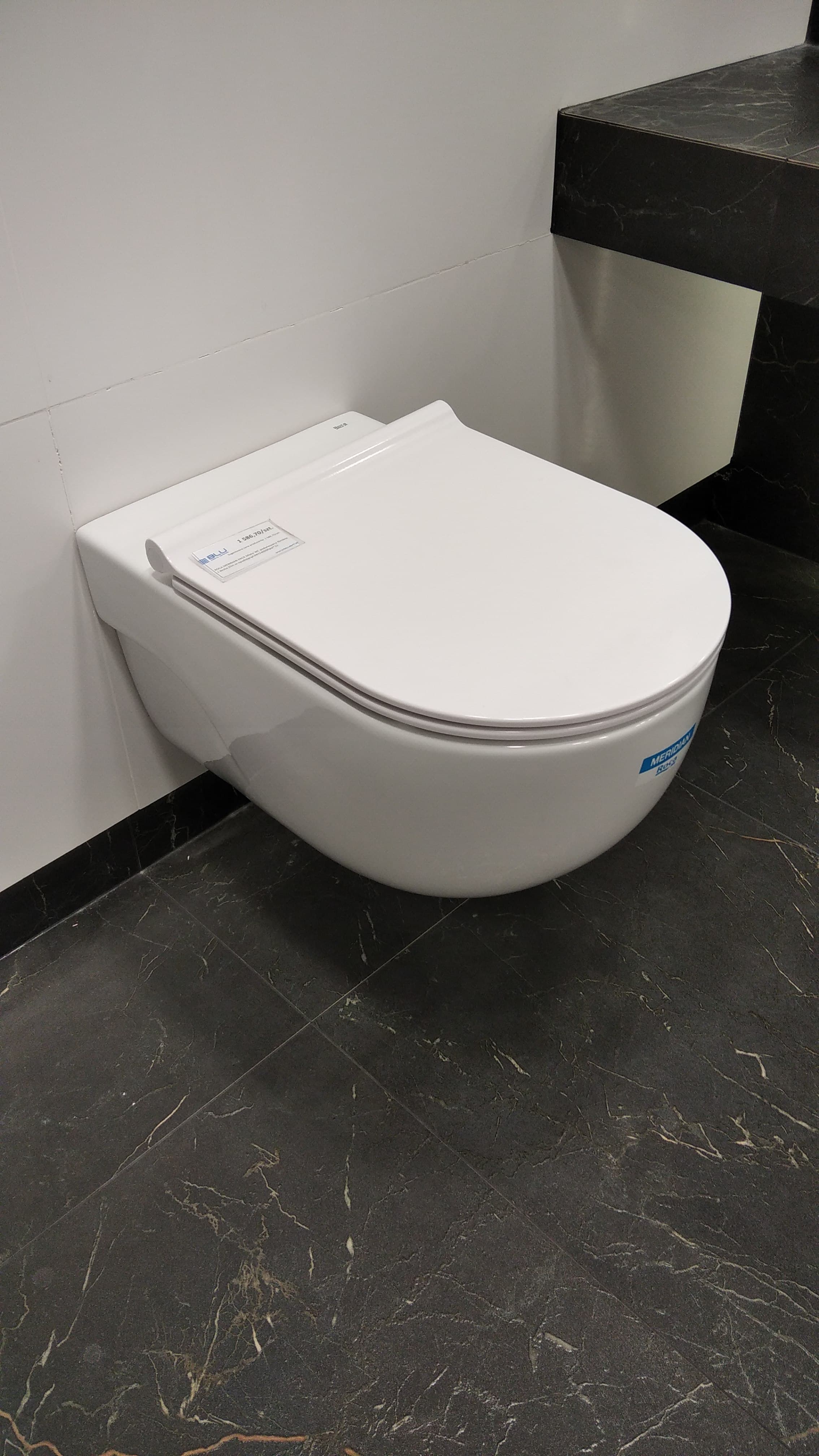ROCA MERIDIAN PACK Miska WC podwieszana Rimless z deską Slim w-opadającą  A34H240000pal  *12 - Powystawowy Ełk