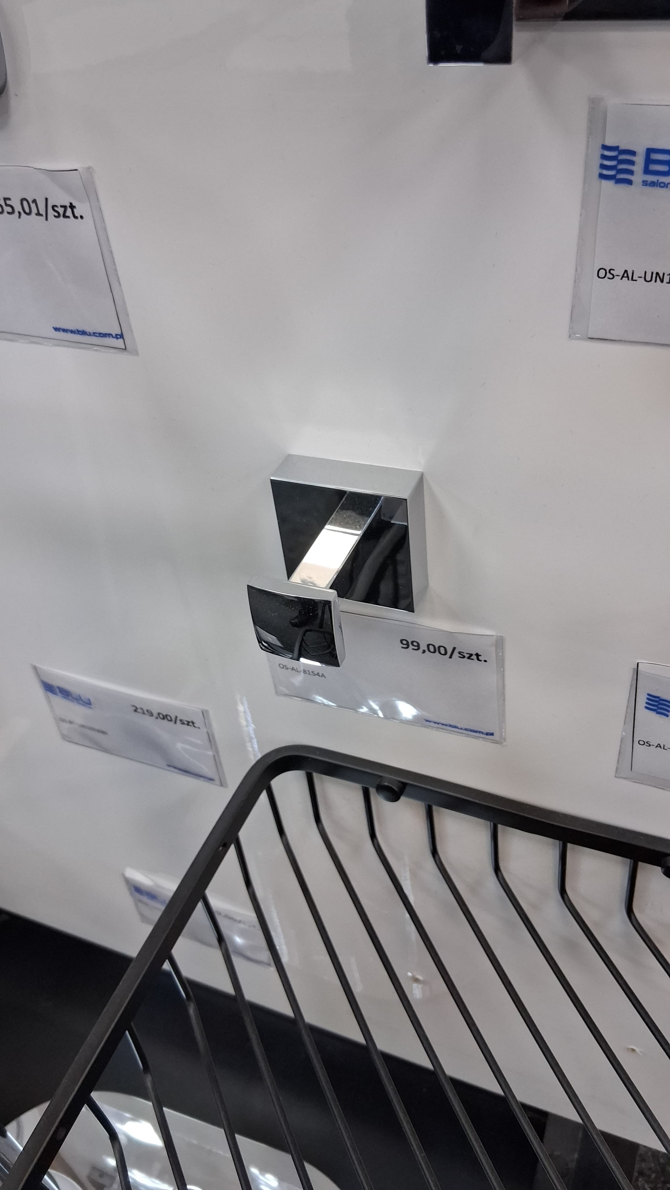 OMNIRES LIFT haczyk pojedynczy  chrom  8154A - Powystawowy Augustów