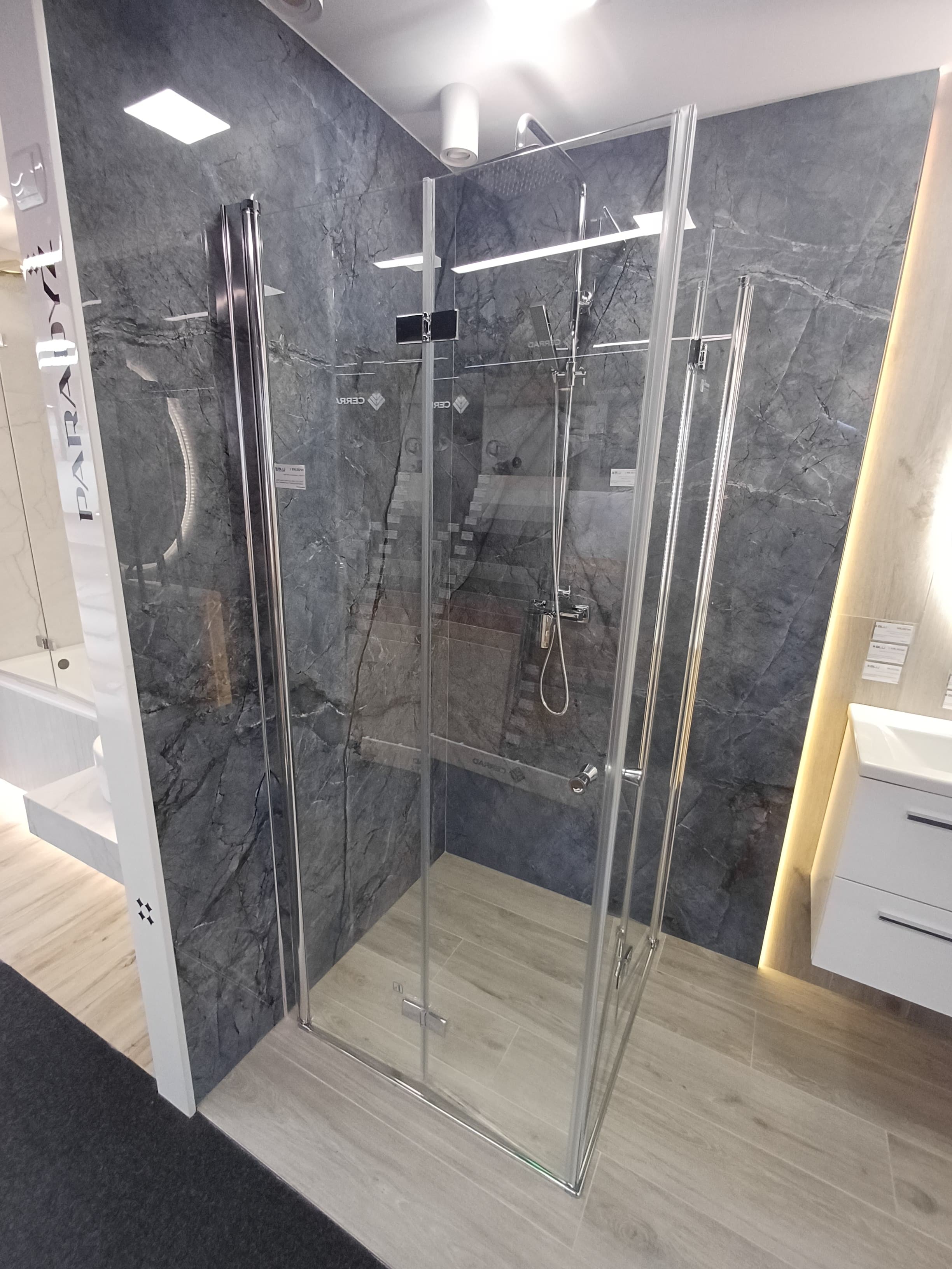 DEANTE KABINA KERRIA PLUS JEDNA CZĘŚĆ CHROM SZKŁO TRANSPARETNE Z POWŁOKĄ 90CM  KTSX041P - Powystawowy Lubliniec