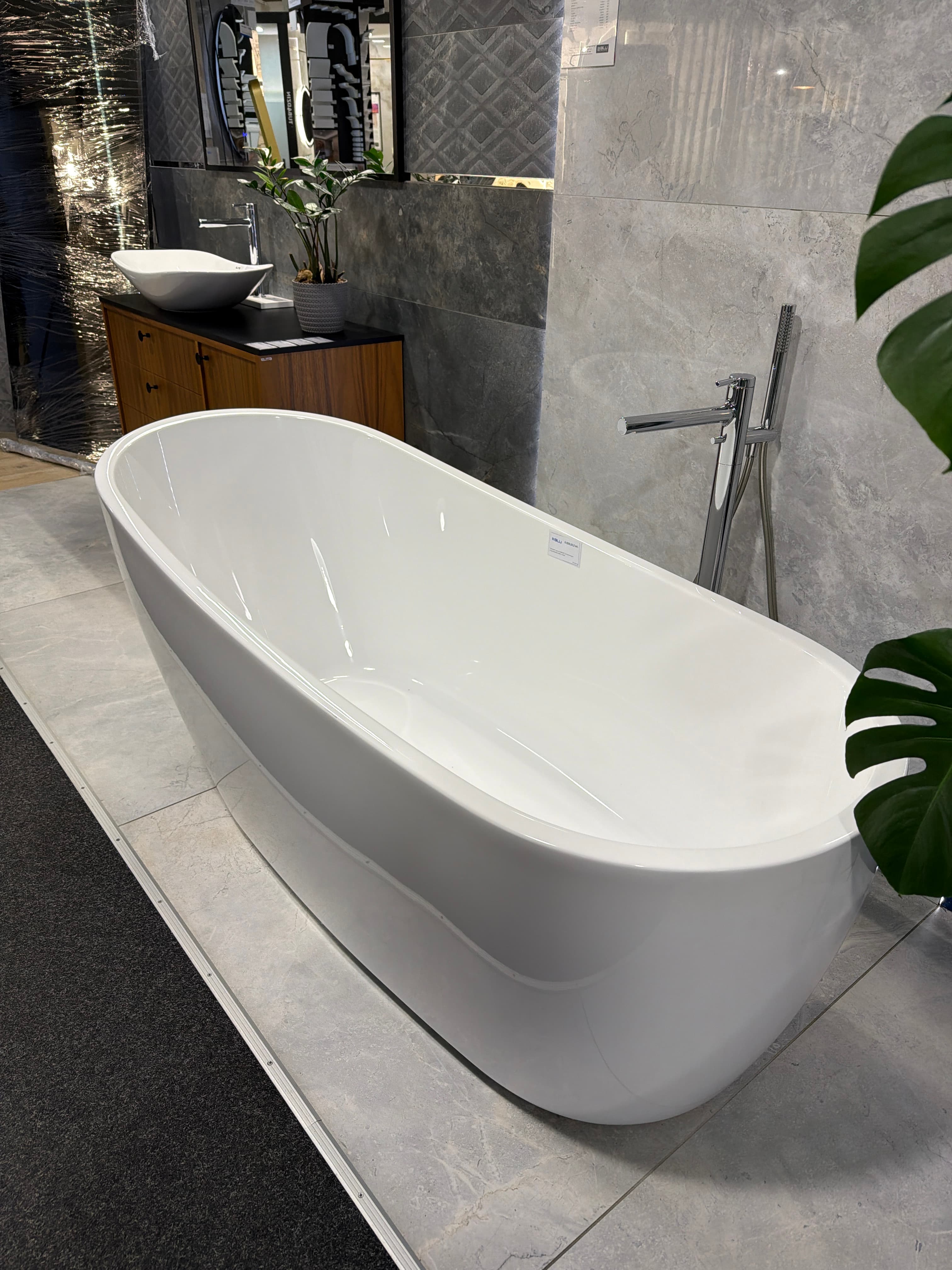 EXCELLENT wanna COMFORT 2.0 wolnostojąca 1750x740  WAEX.CMP2.17WH    P - Powystawowy Rumia