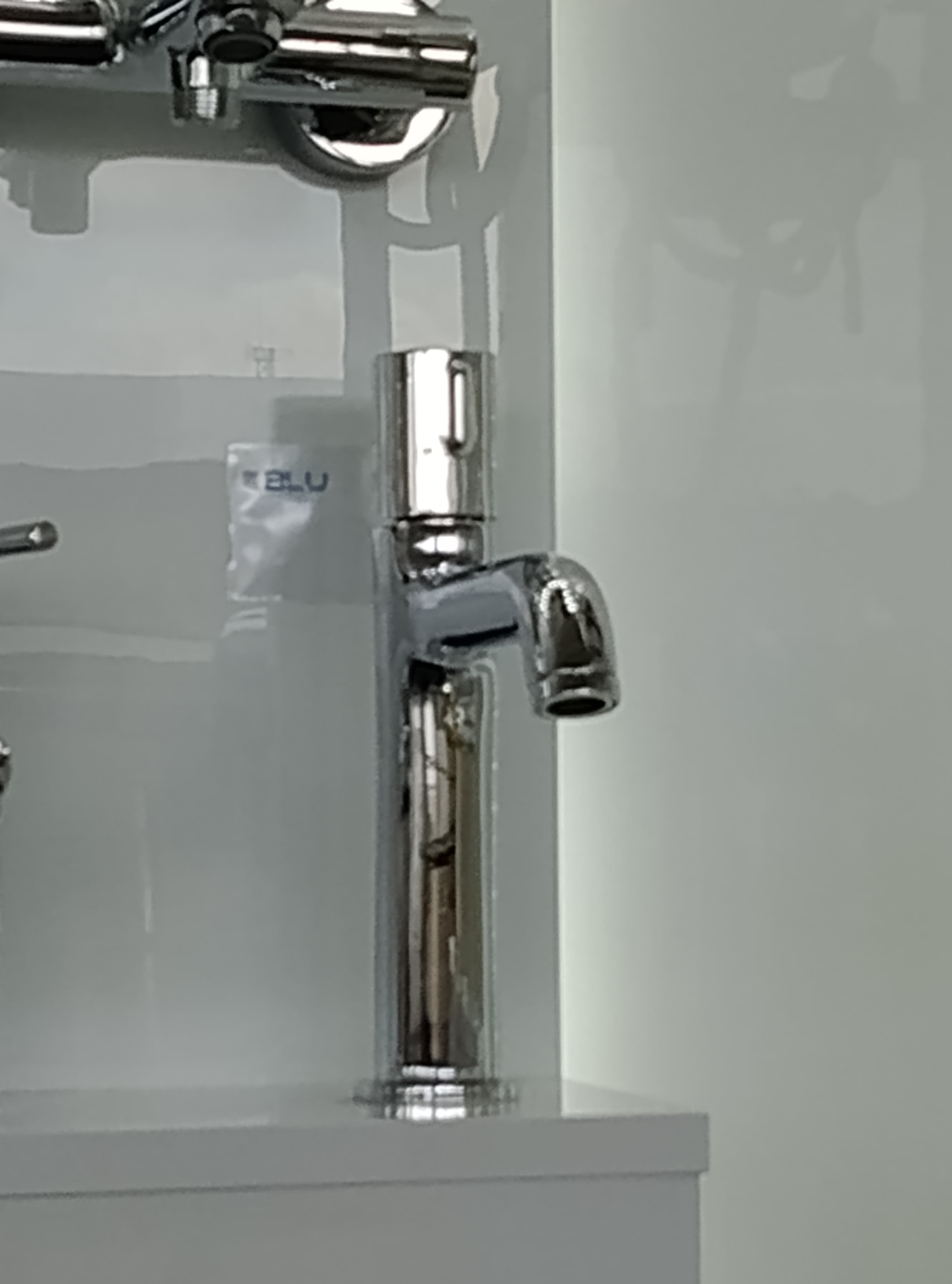 FDESIGN MEANDRO Bateria umywalkowa stojąca  w komplecie z korkiem click-clack chrom FD1-MDR-2-11 - Powystawowy Kalisz