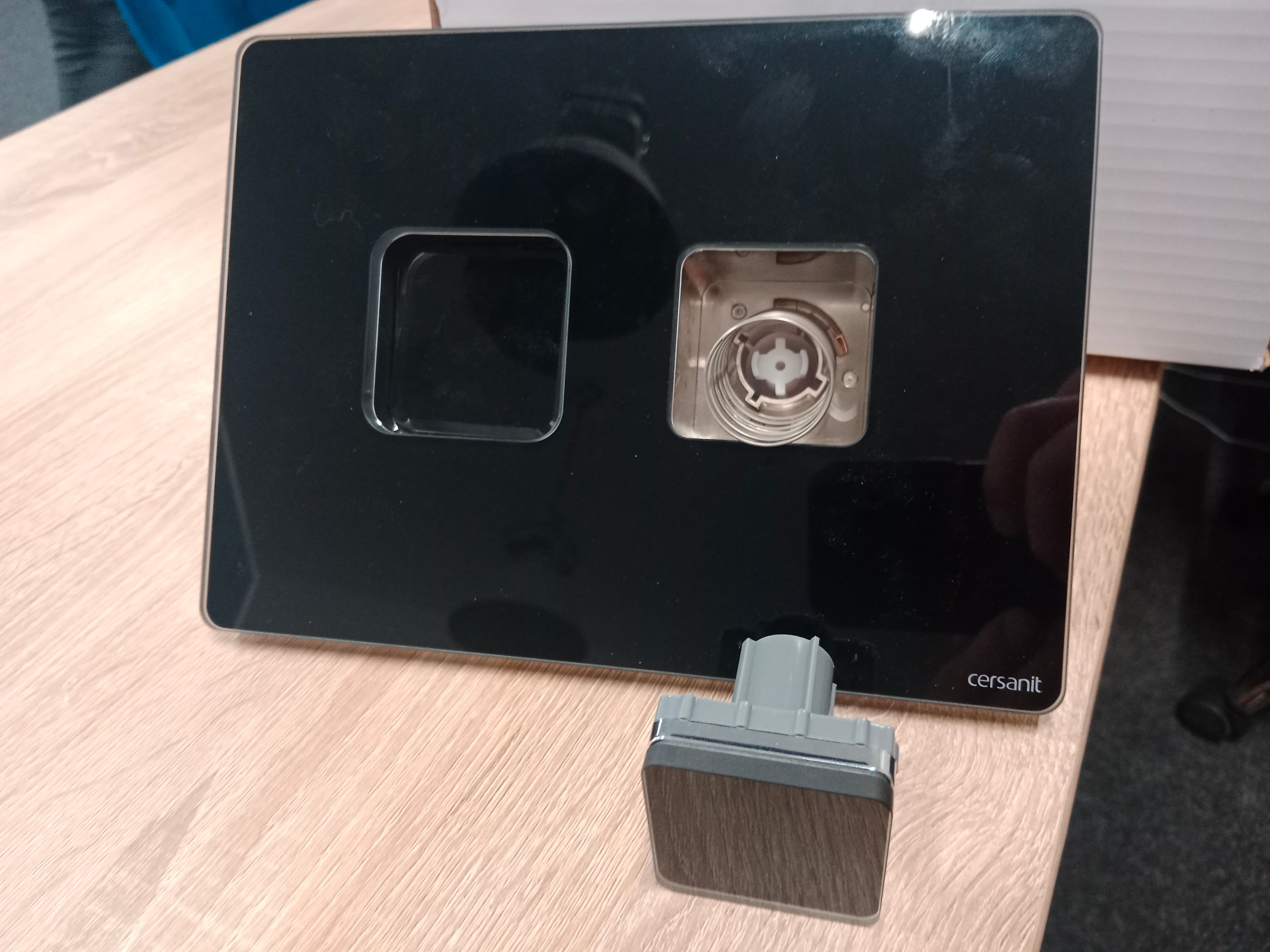 CERSANIT PRZYCISK PNEUMATYCZNY ACCENTO SQUARE SZKŁO CZARNE  S97-058  outlet - Uszkodzony Zamość