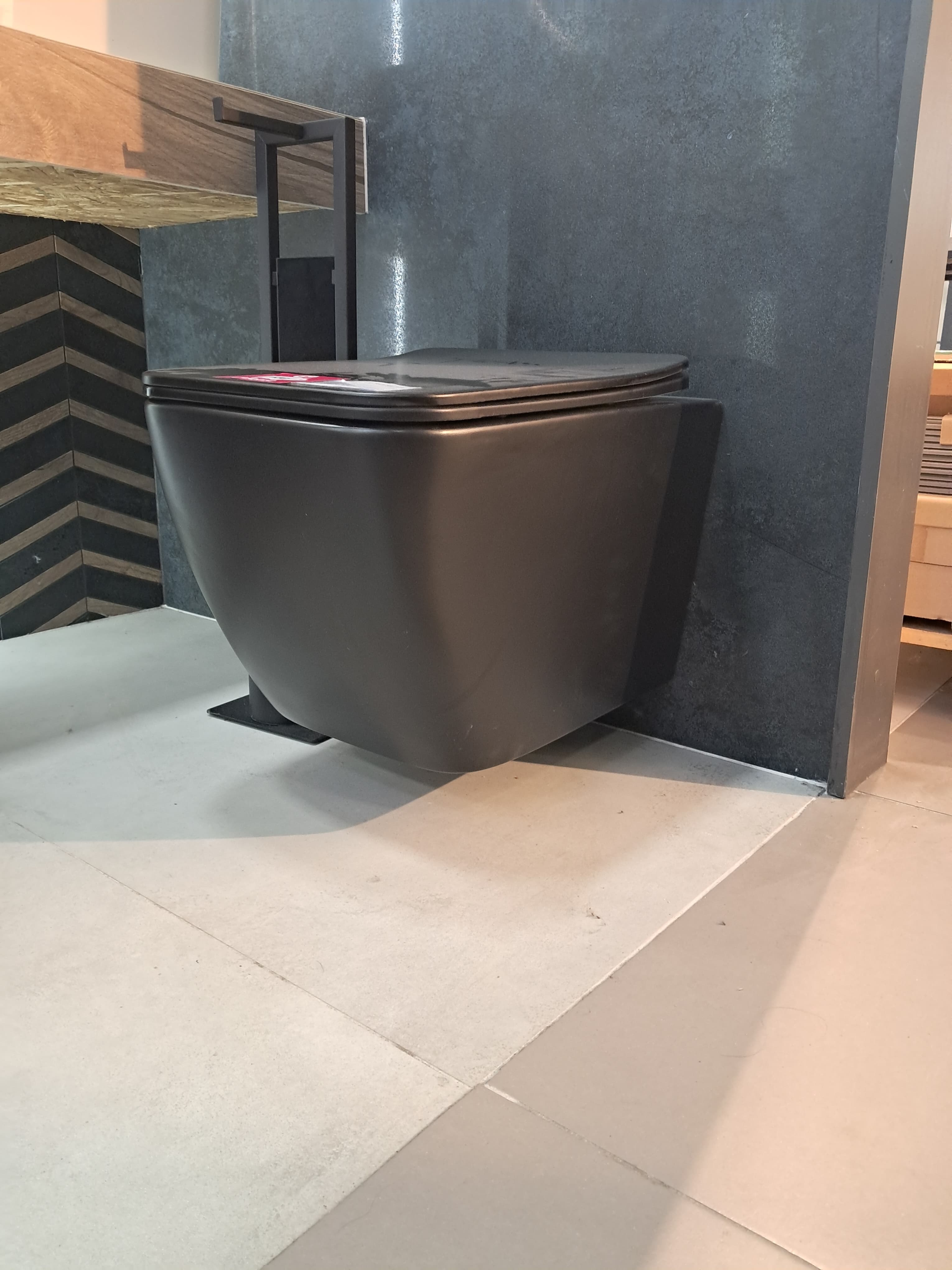IO ARNOY BLACK miska wc wisząca Rimless 515x355 mm z deską slim wolnoopadającą z funkcją łatwego wypinania CE.ARN.BL.WC515 *16  *W  **ekspo - Powystawowy Kwidzyn
