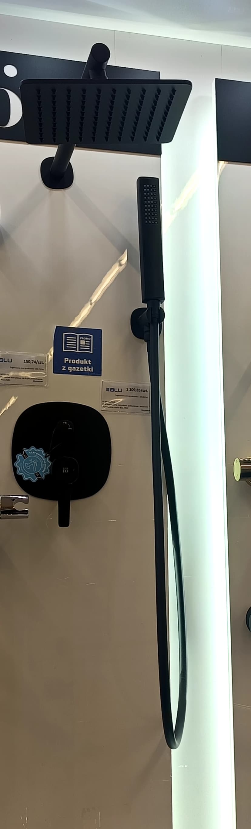 IO RONNE bateria natryskowa podtynkowa z zestawem ,wykończenie czarne B31_701P - Powystawowy Zielona Góra