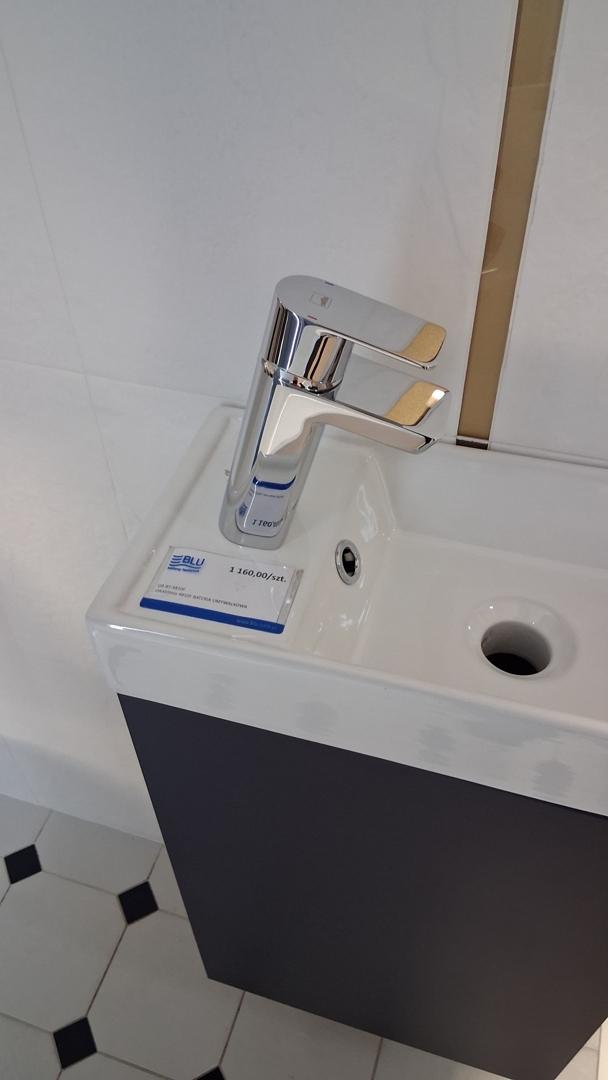 ORAS  Stela 4810F BATERIA UMYWALKOWA  **ekspo - Powystawowy Pułtusk