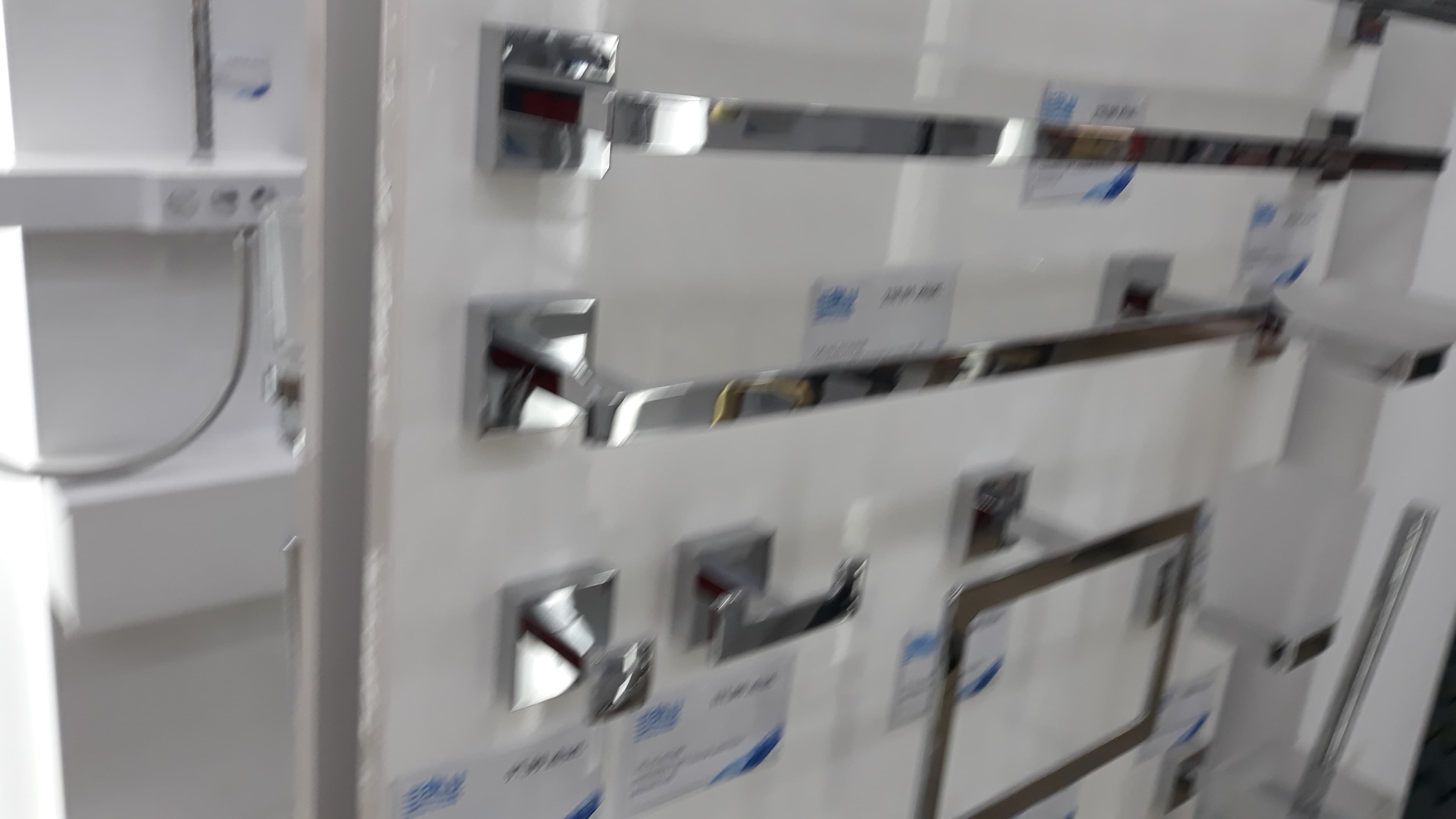 OMNIRES LIFT wieszak na ręcznik 40 chrom  8124ACR lift  **ekspo - Powystawowy Tarnów