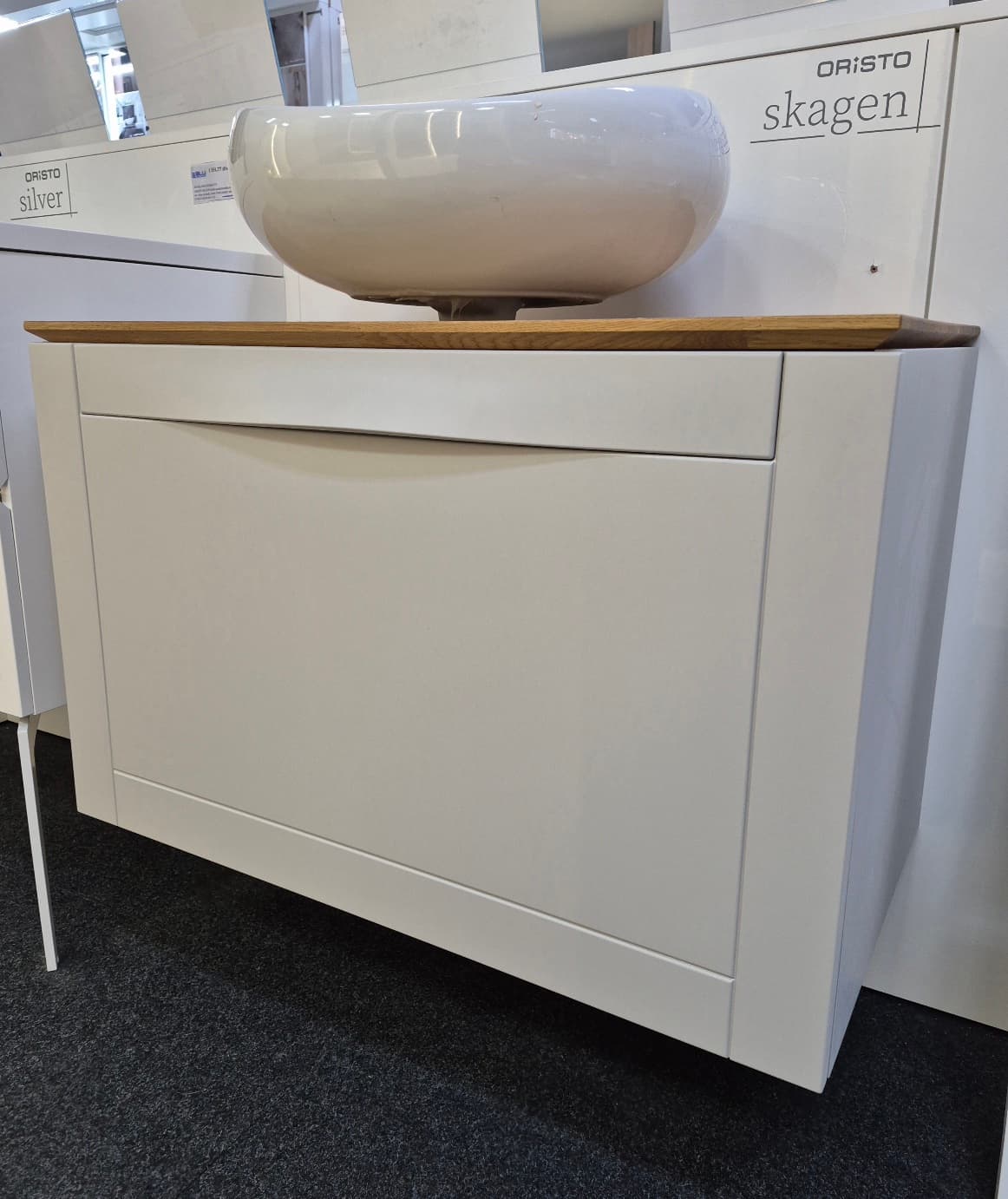 ORISTO SKAGEN - Szafka podumywalkowa 80 cm, jedna szufl.,piaskowy mat,dodatkowa szufl. wewn. OR49-SD1S-80-10 - Powystawowy Ostrowiec Świętokrzyski