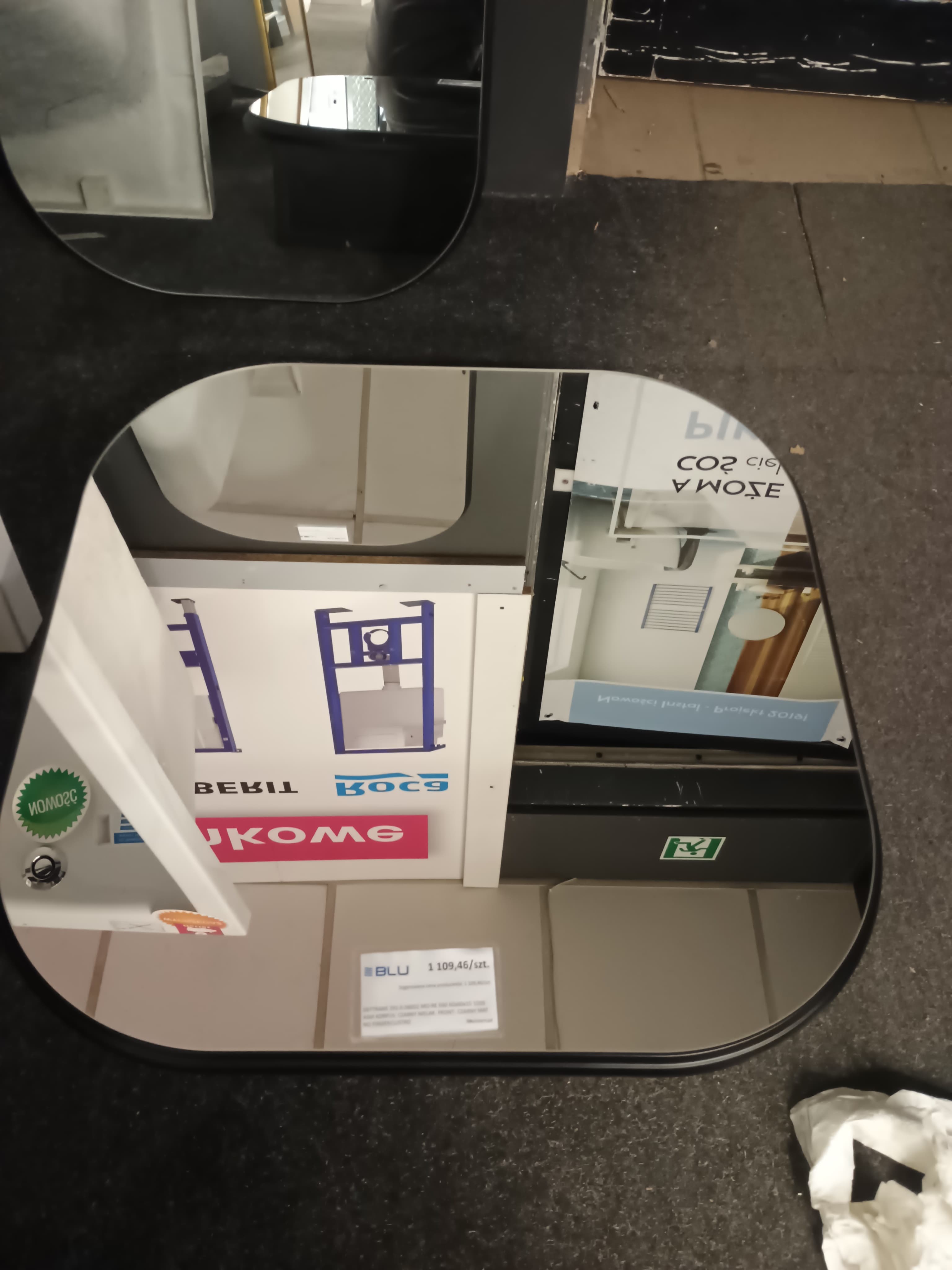 *nie używać* DEFTRANS 291-E-06002 MO-RE E60 60x60x15 1D0S ASM KORPUS: CZARNY NIELAK. FRONT: CZARNY MAT NO FINGER/LUSTRO   * nowy  kod  291-E-06004  **ekspo - Powystawowy Łódź Zgierska