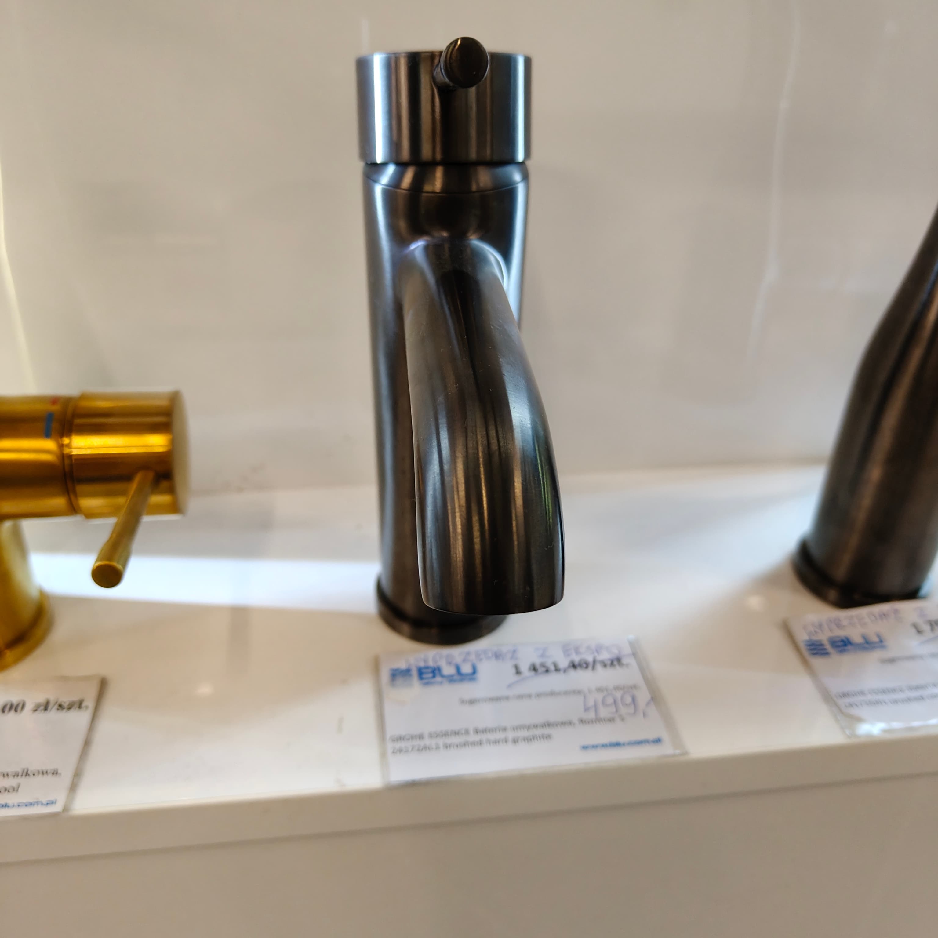 GROHE ESSENCE Bateria umywalkowa, Rozmiar S 24172AL1 brushed hard graphite - Powystawowy Siedlce