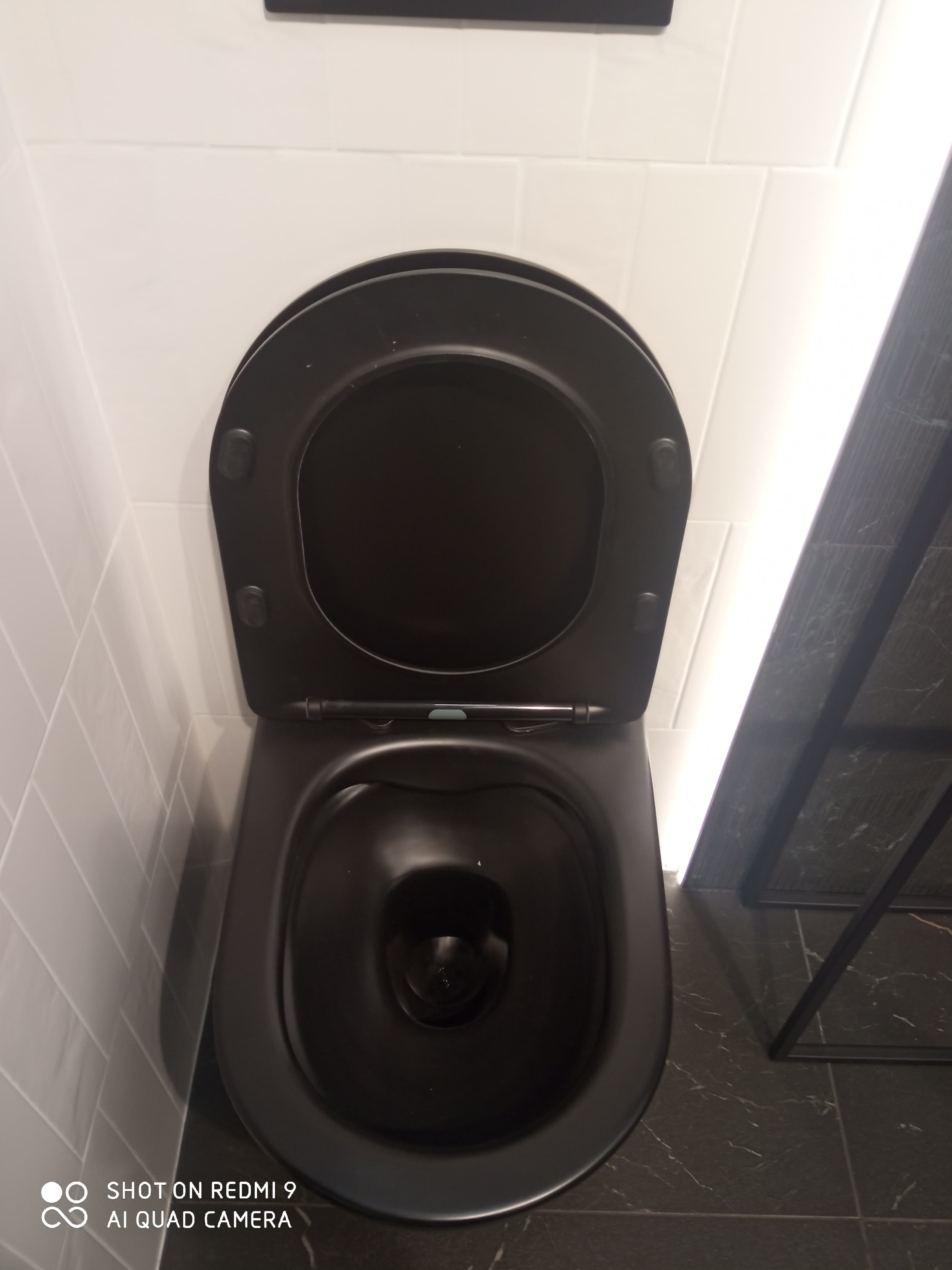 IO FROYA BLACK miska wc wisząca Rimless 490x365 mm z deską slim wolnoopadającą z funkcją łatwego wypinania CE.FRO.BL.WC490 *16 *W ( zamiennik MUFI PLUS BLACK MAT - CE.MUFSF.490.093E-UQ3.BM.I )  **ekspo - Powystawowy Giżycko