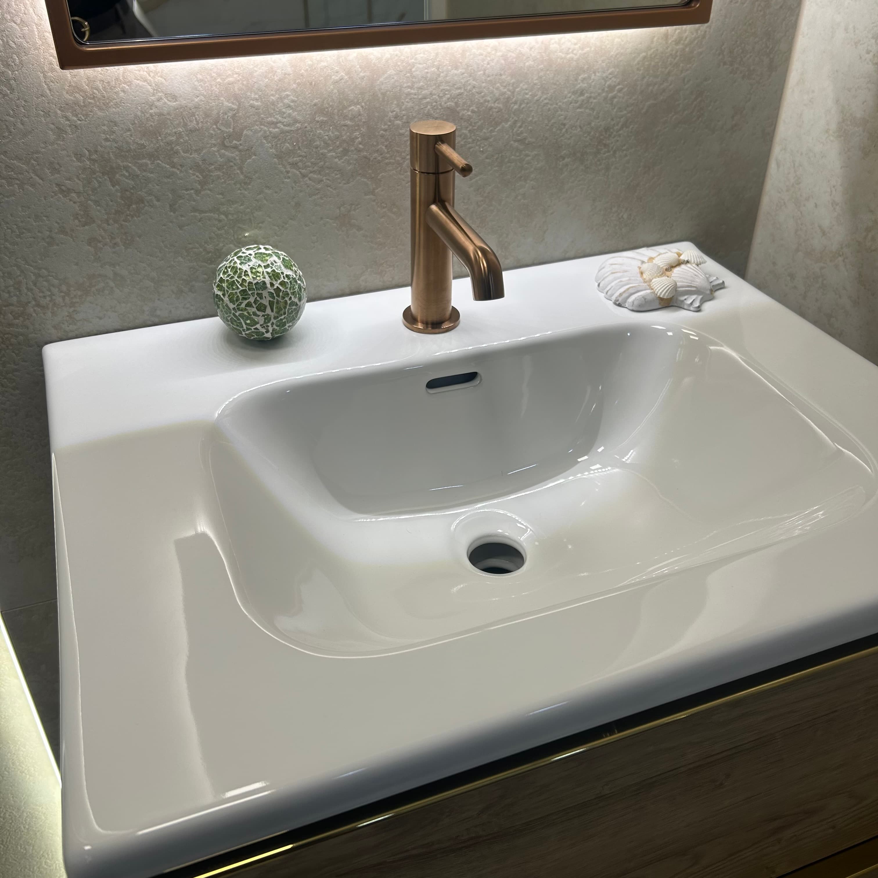 ELITA  145710  UMYWALKA PIAZZA 60 CERAM WHITE   *30  *W   wycofane, dostępne do wyczerpania zapasów  **ekspo - Powystawowy Chełm