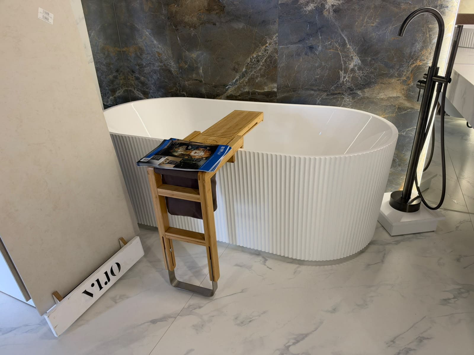 IO ATENA wanna wolnostojąca 170X80X58 WW.ATE.170 *W dostępna na indeksie WW.ATE.170.I  **ekspo - Powystawowy BLU Salon Łazienek Jelenia Góra