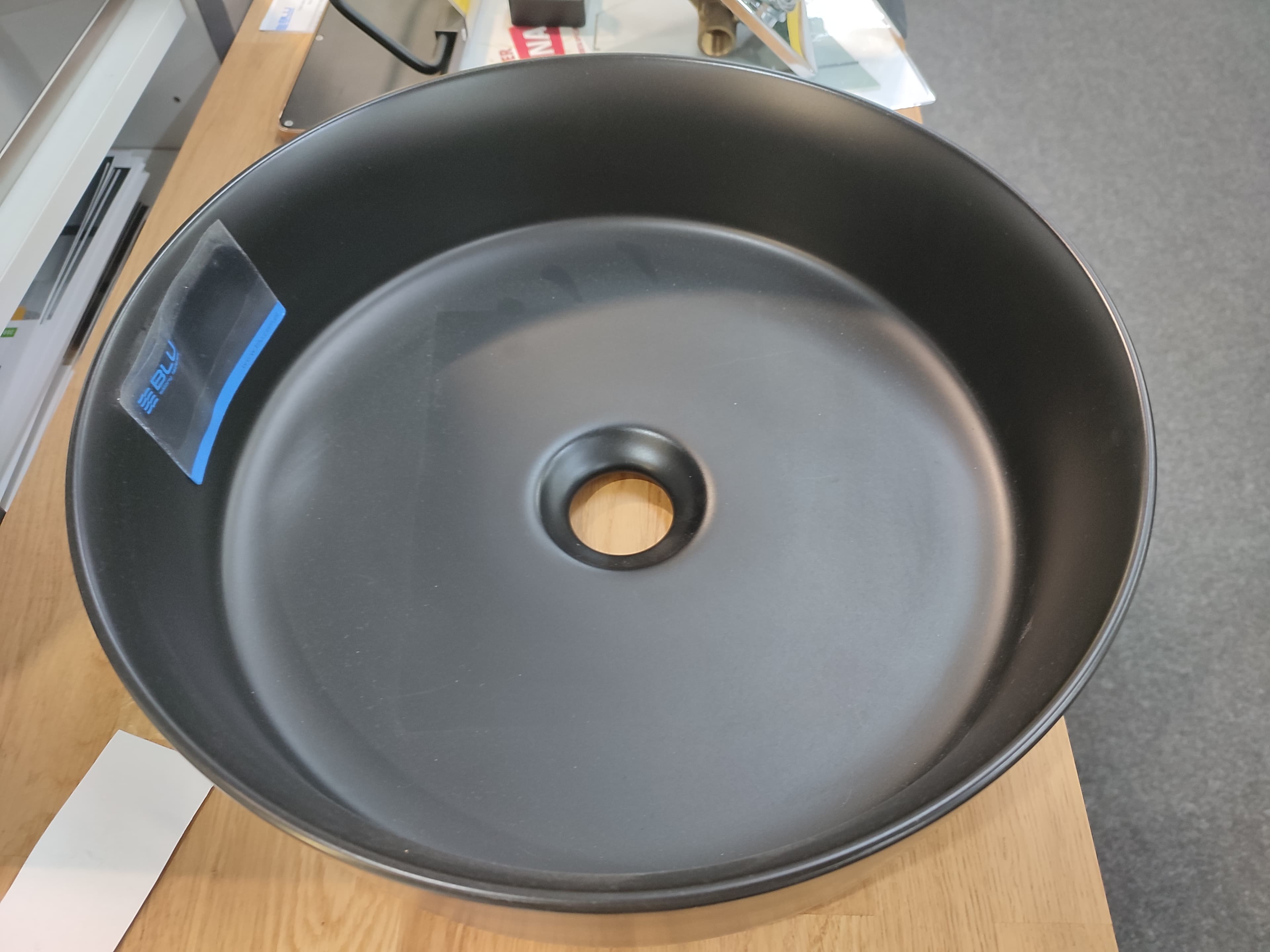 IO HOPI BLACK umywalka nablatowa okrągła 370x370x120 mm bez przelewu CE.HOP.BL.UM370 *24 *W  **ekspo - Powystawowy Skierniewice