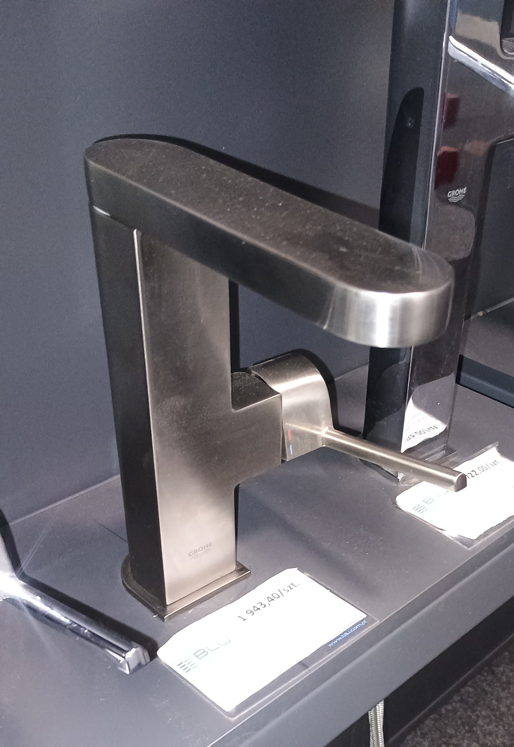 GROHE  23871DC3  Plus bateria umywalkowa, DN 15 Rozmiar M  stal nierdzewna  **ekspo - Powystawowy Łódź Zgierska