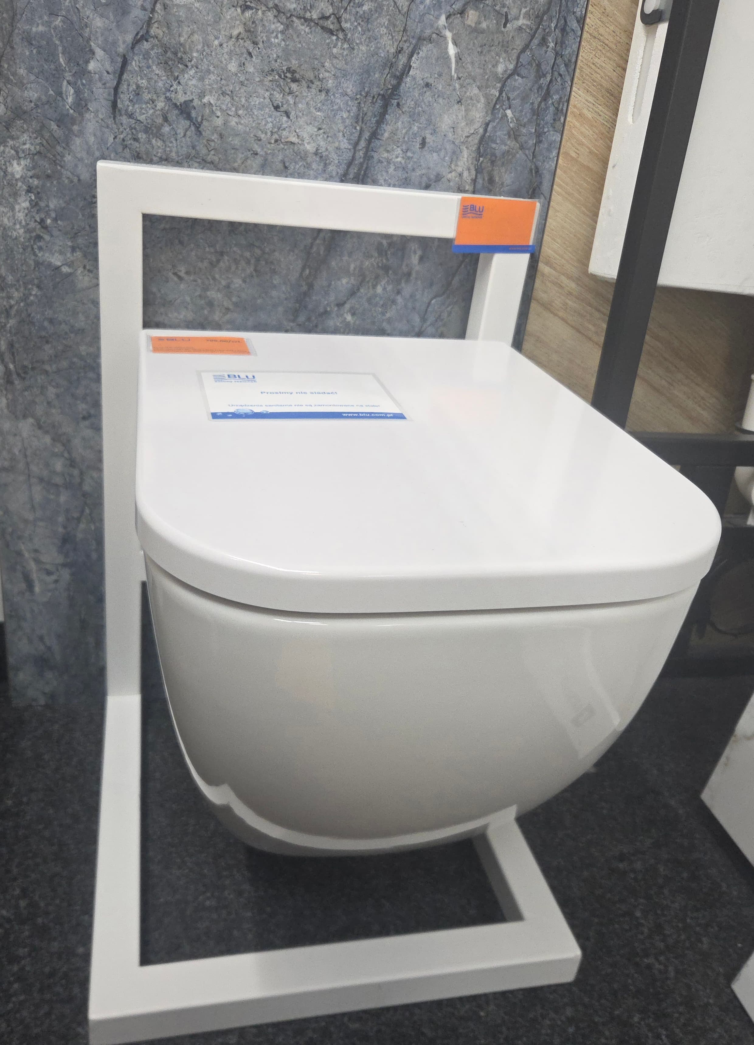 EXCELLENT miska WC wisząca NESS FLASH-RIM z deską wolnoopadającą CENL.3509.500.WH *12 - Powystawowy Augustów