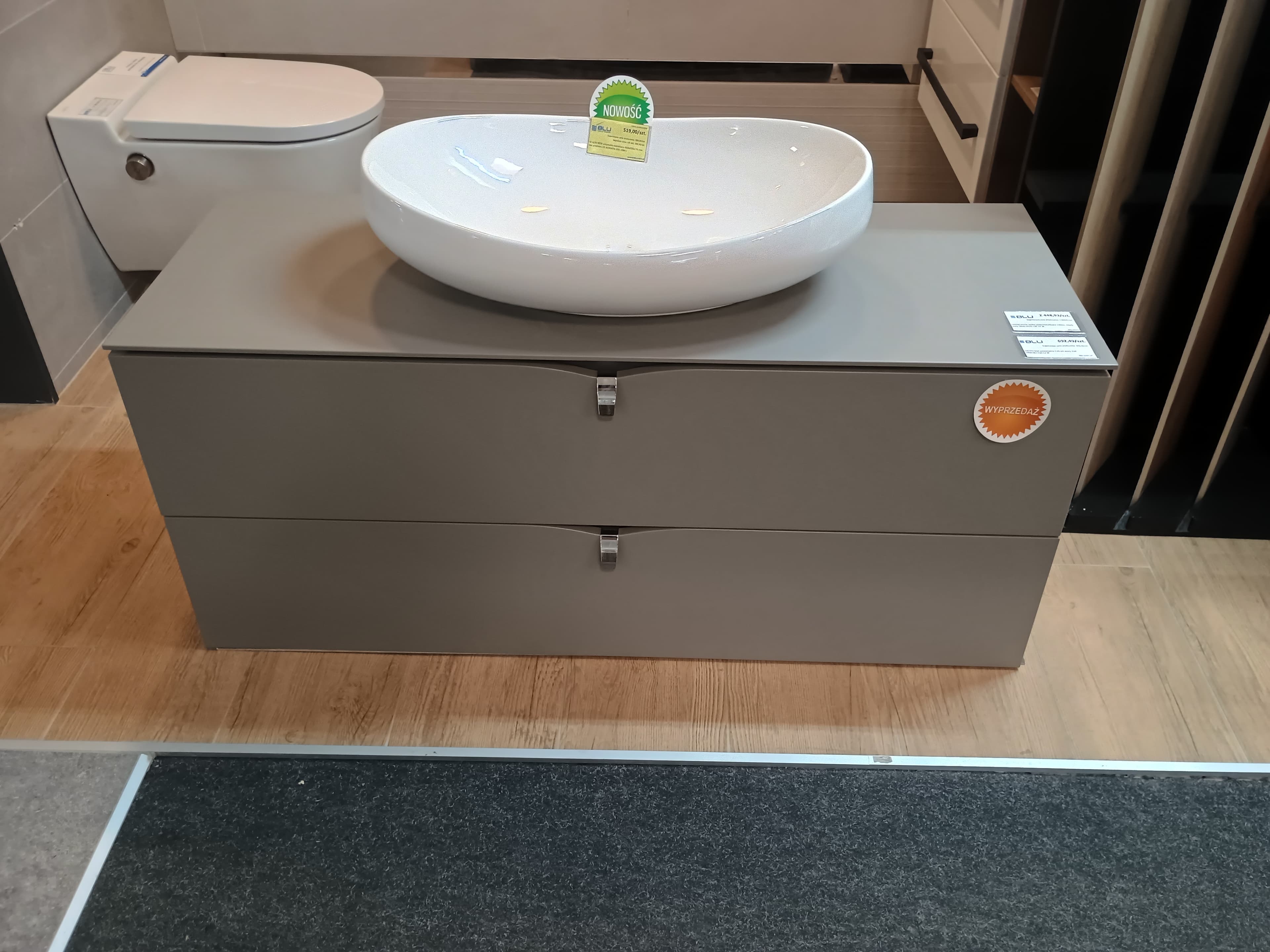Zestaw: ORISTO SIENA szafka podumywalkowa 120cm, ciepły szary OR45-SD2S-120-12 W + ORISTO blat uniwersalny 120 cm szary mat OR00-BU-120-12 W - Powystawowy Łódź Zgierska