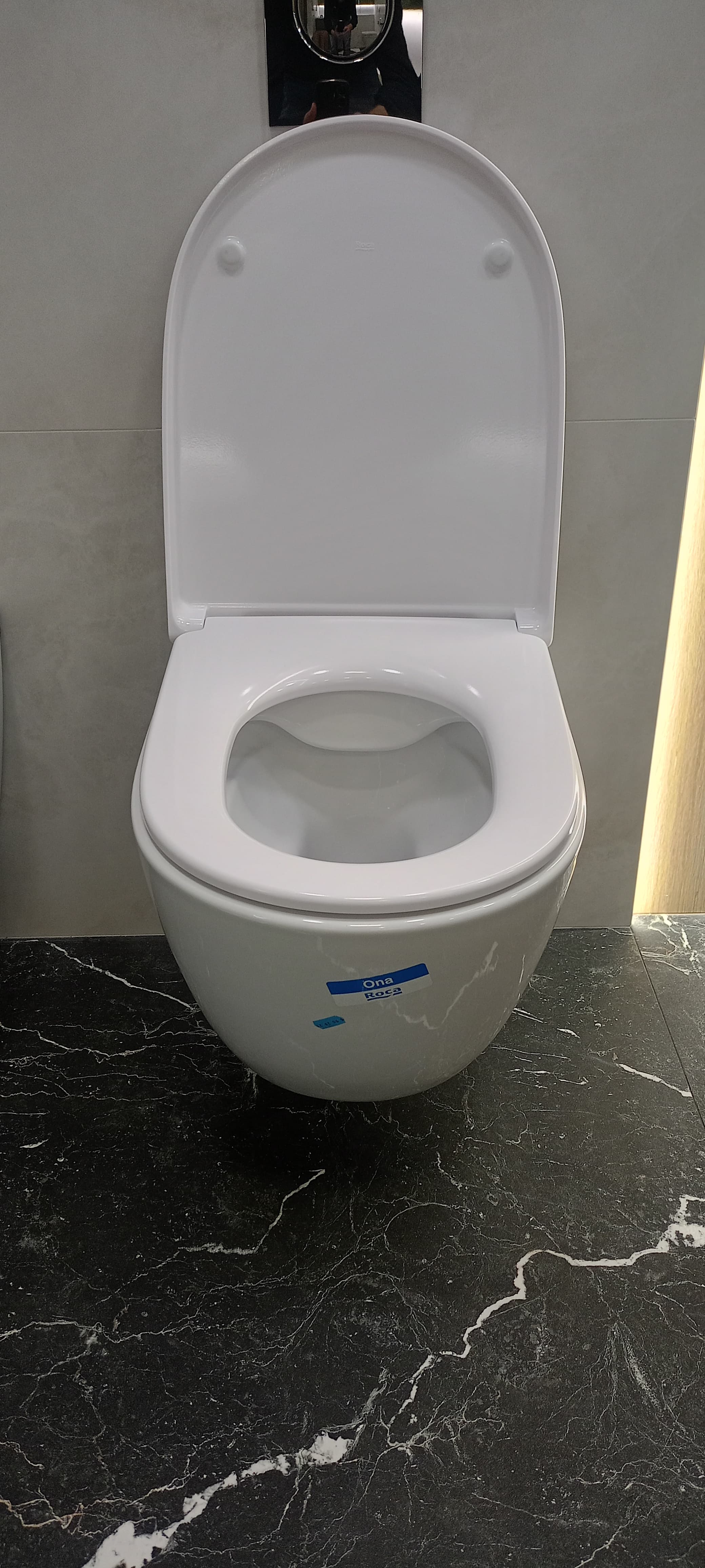 ROCA ONA ZESTAW Miska wc podwieszana Rimless + deska wolnoopadająca duroplast A34H688000 *12 - Powystawowy Suwałki