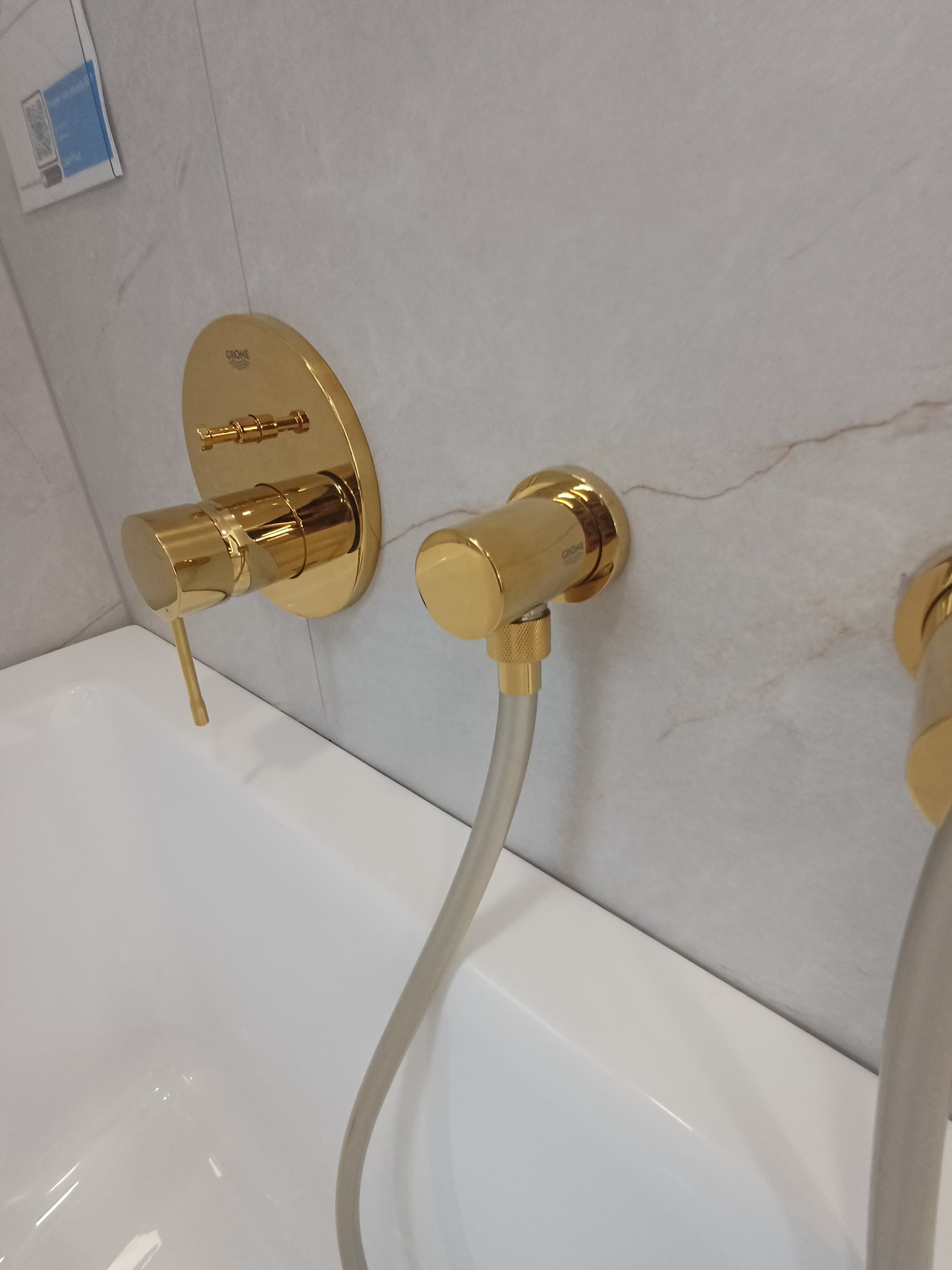 GROHE 27057GL0 RAINSHOWER Kolanko przyłączeniowe ścienne DN 15 cool sunrise P - Nowy Lubliniec