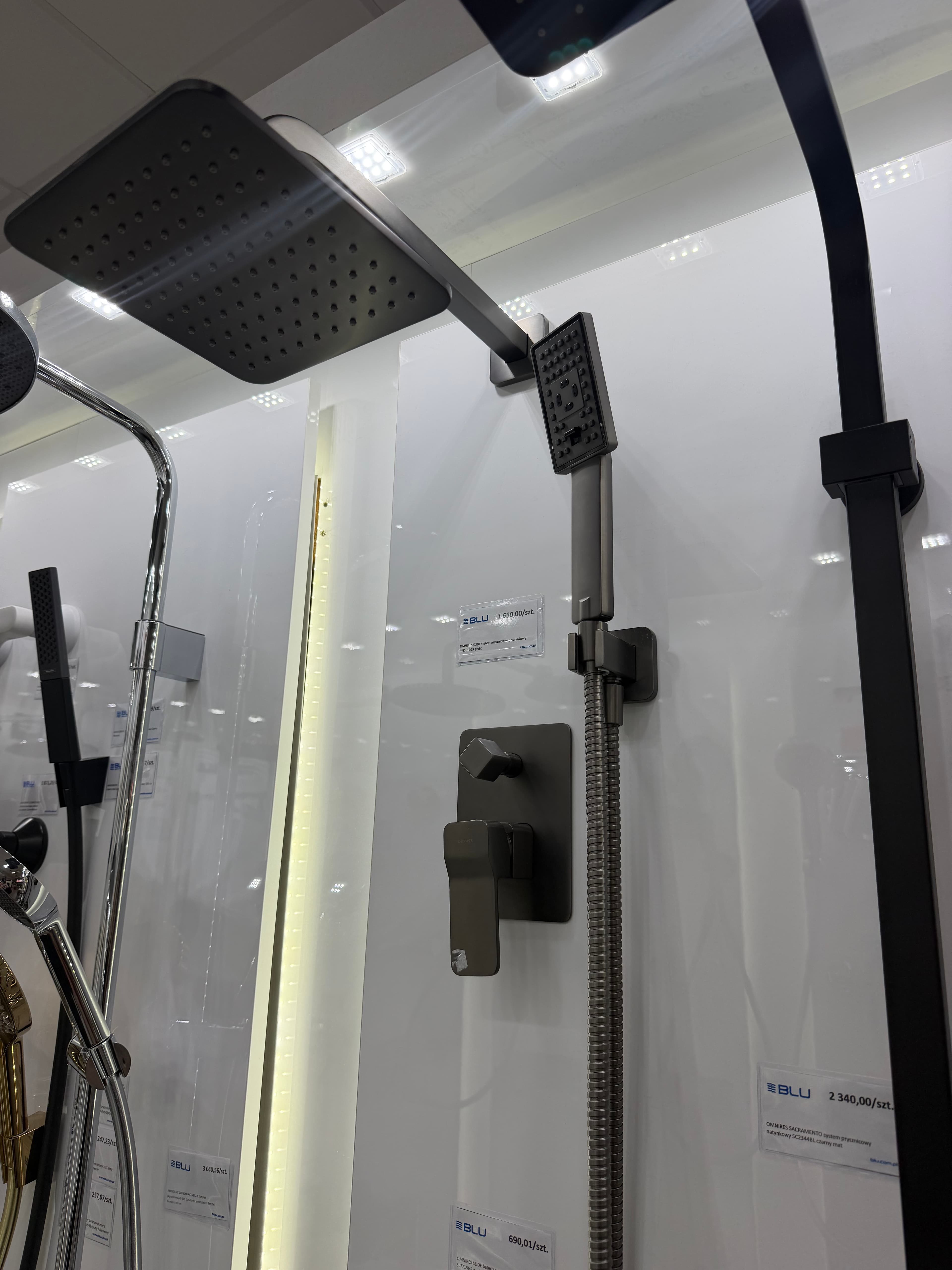 OMNIRES SLIDE system prysznicowy podtynkowy SYSSL12GR grafit - Powystawowy Łomża
